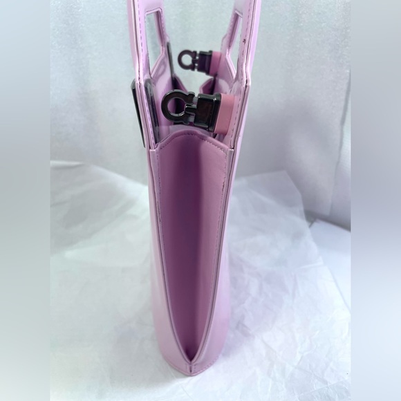 Ferragamo Wanda N/S Mini Leather Top Handle Bag. - Picture 11 of 17